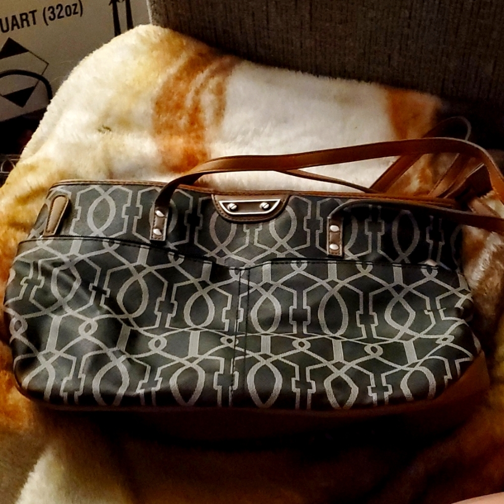 George woman's tote. Great condition